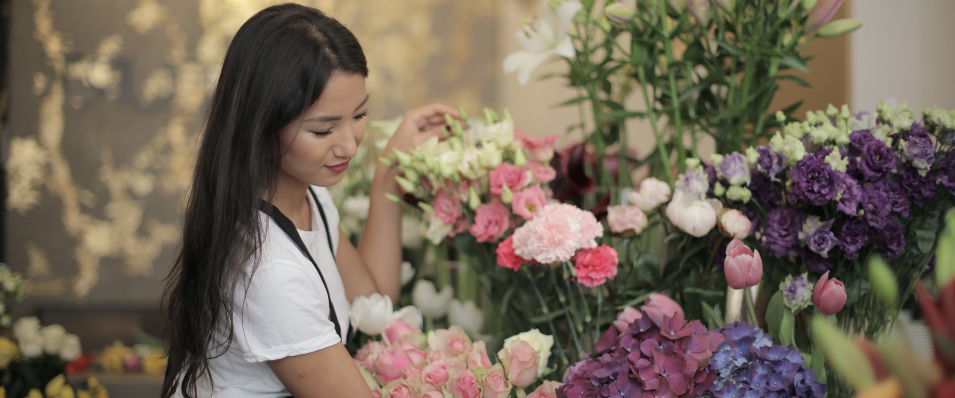 Become a Floral Design Expert with Fleuriste Design House